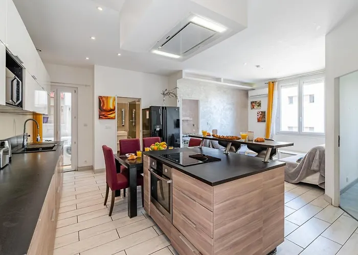 T3 Moderne Et Cosy Au Bord De Mer